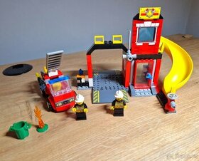 Lego Junior požární stanice 10671