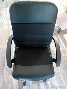 Černá, kancelářská, kolečková židle