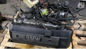 Bmw e46 M54B30 motor