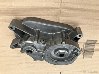 babeta 210 skříň motoru