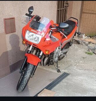Honda CBR 600f pc23 68kw