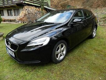 Volvo V40 T3 - 86.000 km - výborný stav