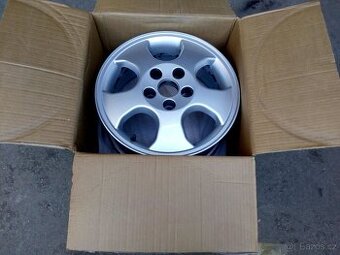 195/65/15 kumho alu opel 15"
