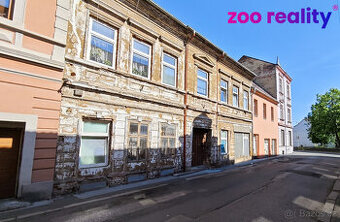 Prodej rodinného domu 394 m², pozemek 360 m² Bílinská, Duchc - 1