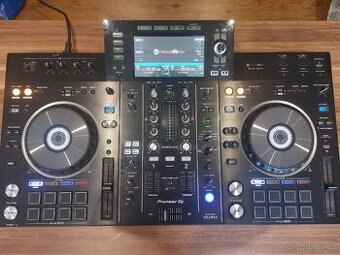 Pioneer XDJ RX2 + decksaver