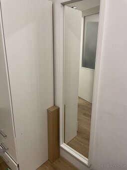 Zrcadlo IKEA
