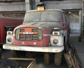 TATRA 148 CAS 32