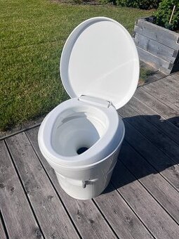 Kazetové wc Thetford C223