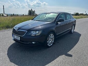 Škoda Superb 2.0 tdi - stav nového vozu