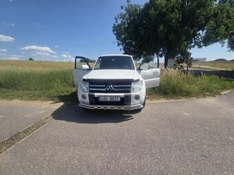 Mitsubishi Pajero 3.2 147kw 2012 239tis km
