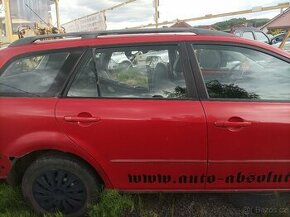 Pravé zadní dveře Mazda 6 GY kombi 2002-2008