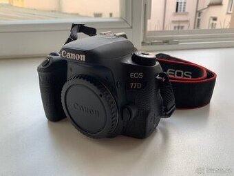 Canon EOS 77D