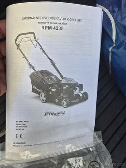Benzínová sekačka Riwall pro 4235