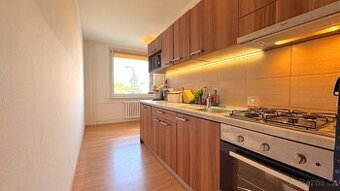 Pronájem 3+1 s lodžií na ul. Vondrákova, Brno - Bystrc