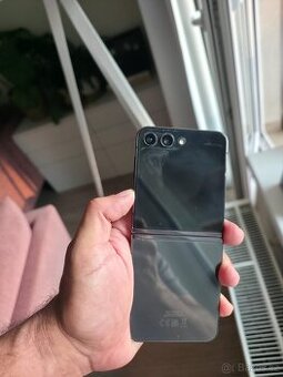Z Flip5