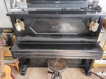 Pianino Ant. Petrof