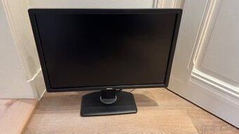 Dell U2412Mc – 24” IPS monitor (1920×1200)