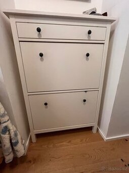 IKEA Hemnes - botník