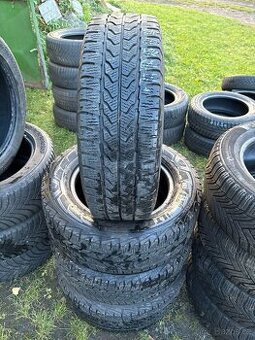 4ks zimní pneu Goodyear 215/65/16C