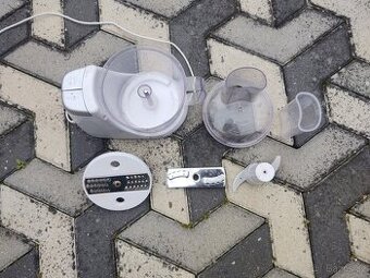 Ruční šlehač, robot