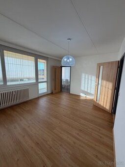 Prostorný byt 3+1 s balkonem – Brno, Starý Lískovec