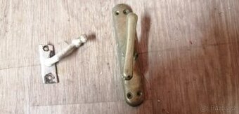 Klíčky na okna retro