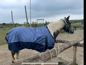 Lehká deka QHP, 135cm