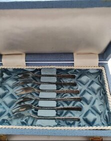 Malé vidličky-dezertní