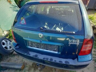 Páté dveře Škoda Octavia I