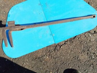 Kovaná  brzda k saním na svoz dřeva a dalši věci na chalupu.