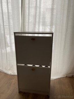 Botník IKEA BISSA (2 přihrádky) - 1