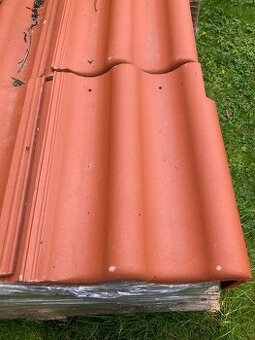 koupím krajové tasky Bramac Max