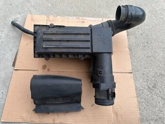 ŠKODA SUPERB 2 KOMPLETNÍ AIRBOX I S VÁHOU VZDUCHU 3C0129607