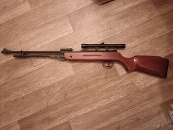 Vzduchovka s optikou 5,5 mm