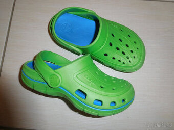 Krosky Coqui vel. 28/29, sandály Superfit vel. 33