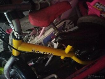 Odrážedlo to první male