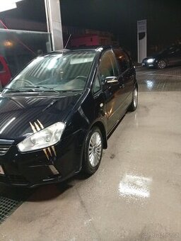 Prodám Ford  Spěchá