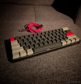 Herní klávesnice YENKEE - YKB 360 (RGB)