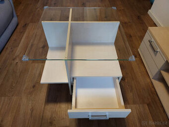 Konferenční stolek