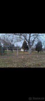 Prodám 1/2 podilu na zahrade - 1