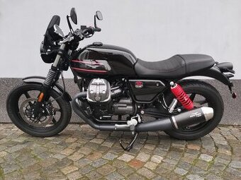 Moto guzzi V7