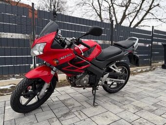 Honda CBR 125R