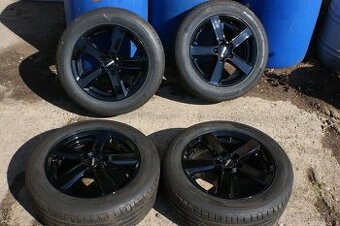 krasna cerna alu kola Ford a letni 215/55R16 2ks jsou nove