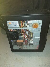 Prodám skříň bednu na počítač - 1