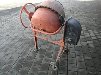 stavební míchačka Lescha, objem 140 L