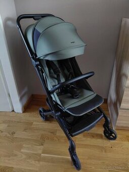 Cestovní kočárek Zopa Jet