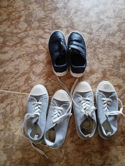 Cvičky, papuče vel.32