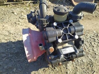 Čerpadlo Annovi Reverberi AR 250 BP z velkého postřikovače