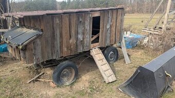 Mobilní kurník pro 10 slepic