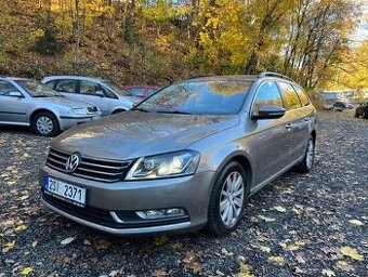 Volkswagen Passat Combi 2.0 TDI 103 kW klima serviska ČR